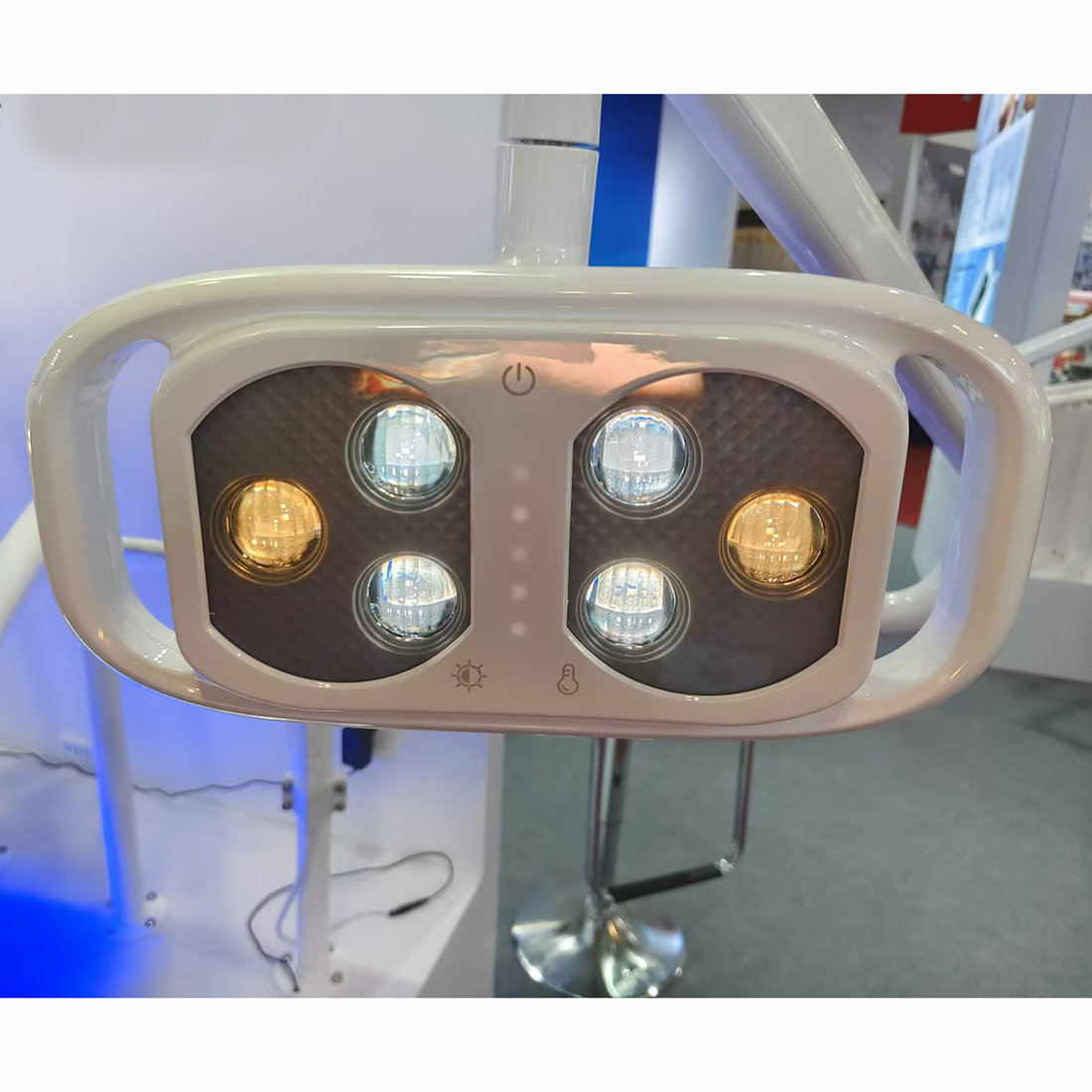 Lámpara de operación Oral Dent - Dental Chair Unit reseña y precio